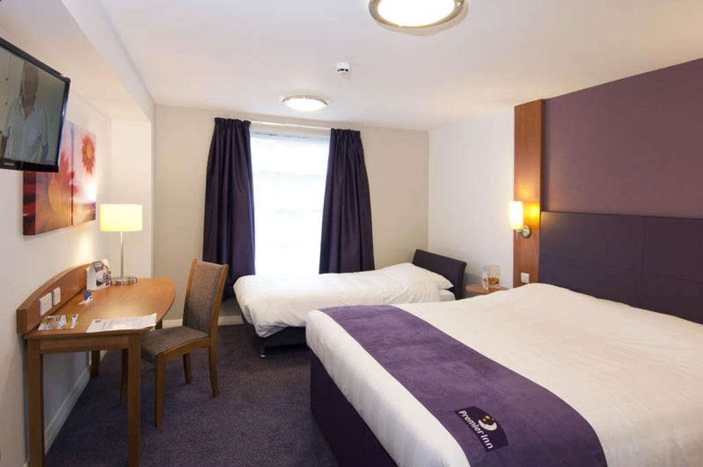 Premier Inn Exeter Central St. Davids Szoba fotó