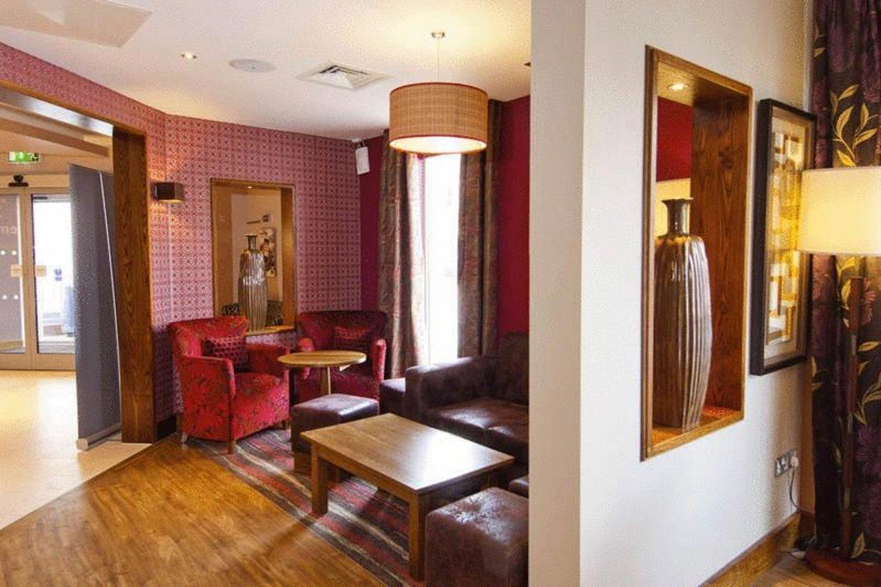Premier Inn Exeter Central St. Davids Kültér fotó