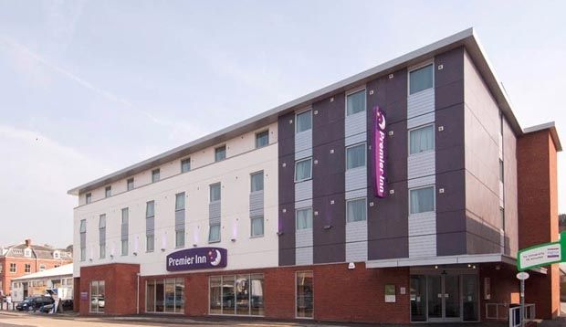 Premier Inn Exeter Central St. Davids Kültér fotó